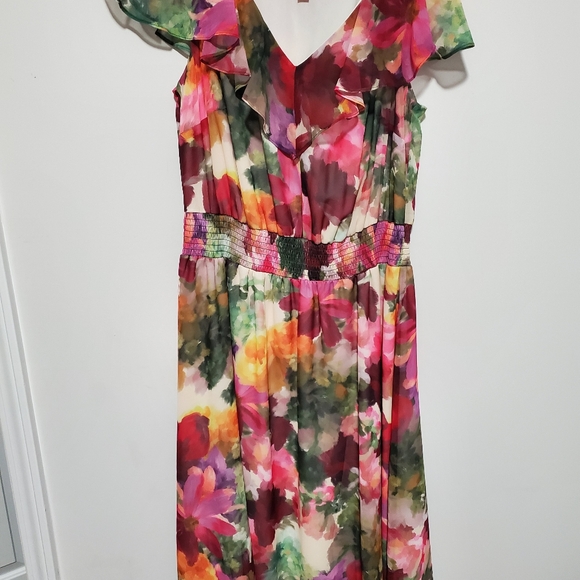 Vince Camuto Floral Water Colored Midi Dress 1X - Picture 2 of 9